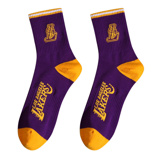 Men sport team socks custom logo Soccer Grip Socks And Custom Anti Slip Football Socks With Logo And Custom Packaging