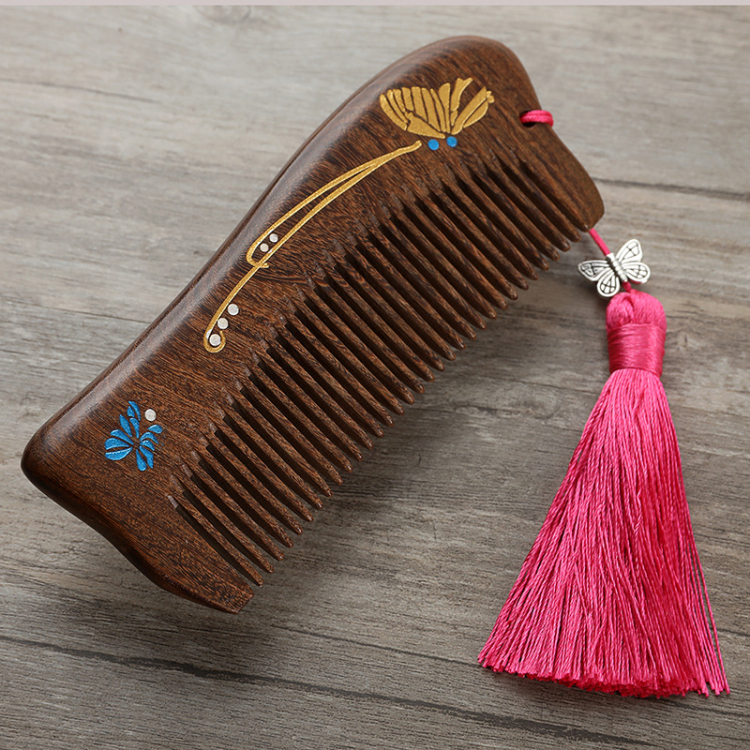 Luxury Women Gift Chinese Traditional Art Painting Sandalwood Wood Wide Tooth Hair Detangling Combs with tassel