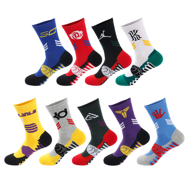 Men Custom logo Socks Soccer Grip Socks With Logo Jaquard for Promotions