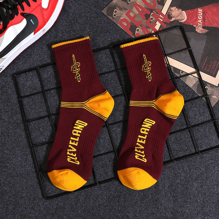 Men sport team socks custom logo Soccer Grip Socks And Custom Anti Slip Football Socks With Logo And Custom Packaging