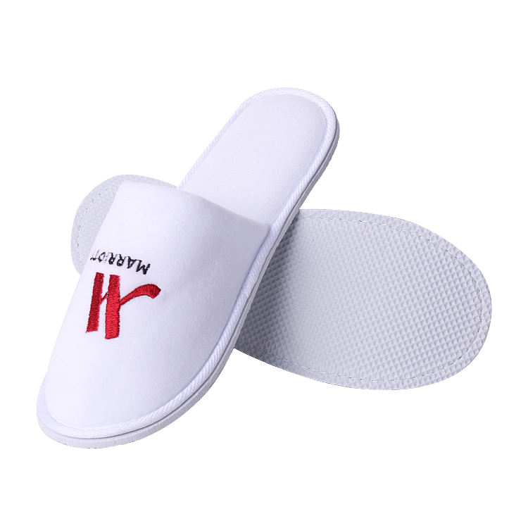 Logo Embroidery Hotel Bedroom Disposable Slipper