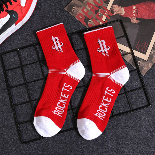 Men Basketball team Gift socks custom logo Soccer Grip Socks With Logo Jaquard