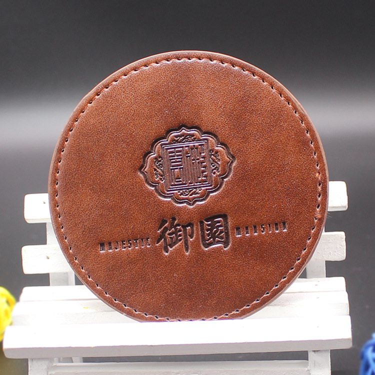 Hign End Hotel Restaurant Kitchen Gift Set Logo Embossed PU Leather Cup Mat Coaster 9cm