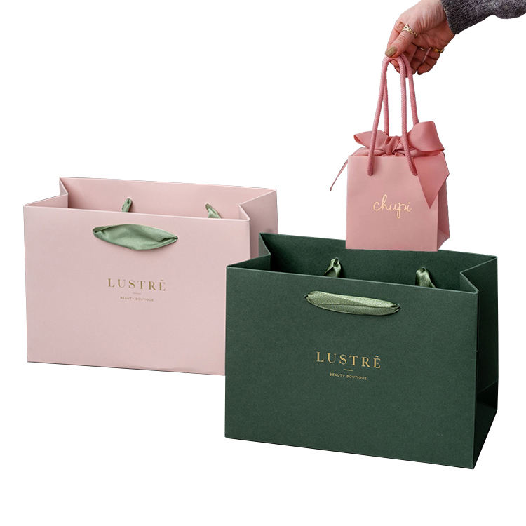 Custom Print Private Label Embossed Logo Golden Foil Green Coated Cardboard Cosmetic Perfume Private Label Small Goodie Gift Bag