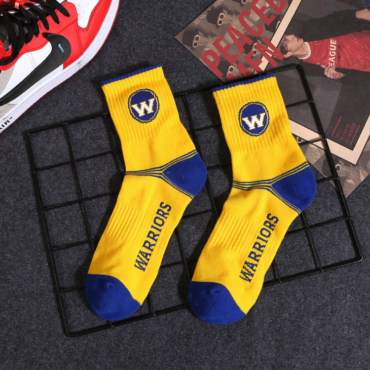 Men sport team socks custom logo Soccer Grip Socks And Custom Anti Slip Football Socks With Logo And Custom Packaging