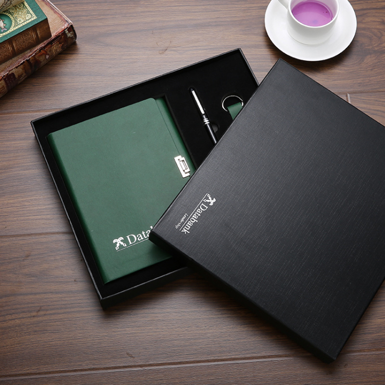 Luxury Business Gift Notebook Pen Name Card Box Keyring Gift Set