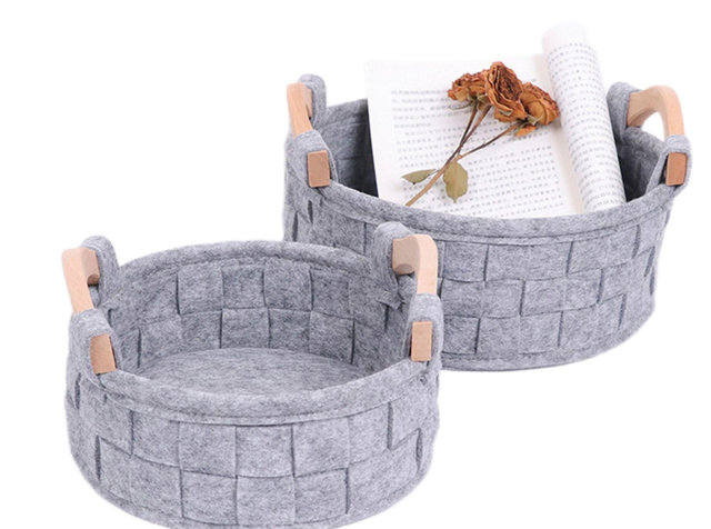 Custom Round Home Organizers Felt Storage Baskets with Wood Handles