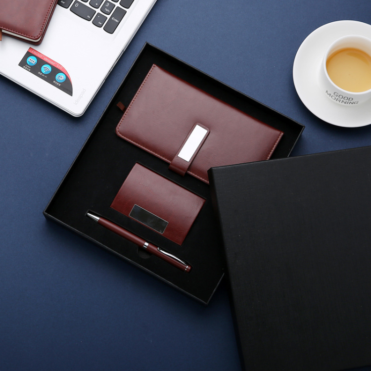 Custom Logo Business Gift Leather Pen Notebook kechain Set