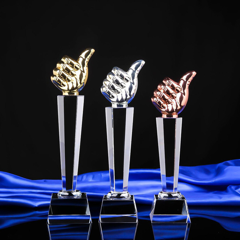 High Standard Crystal souvenir gift Factory Price Multiple sizes crystal crafts trophy