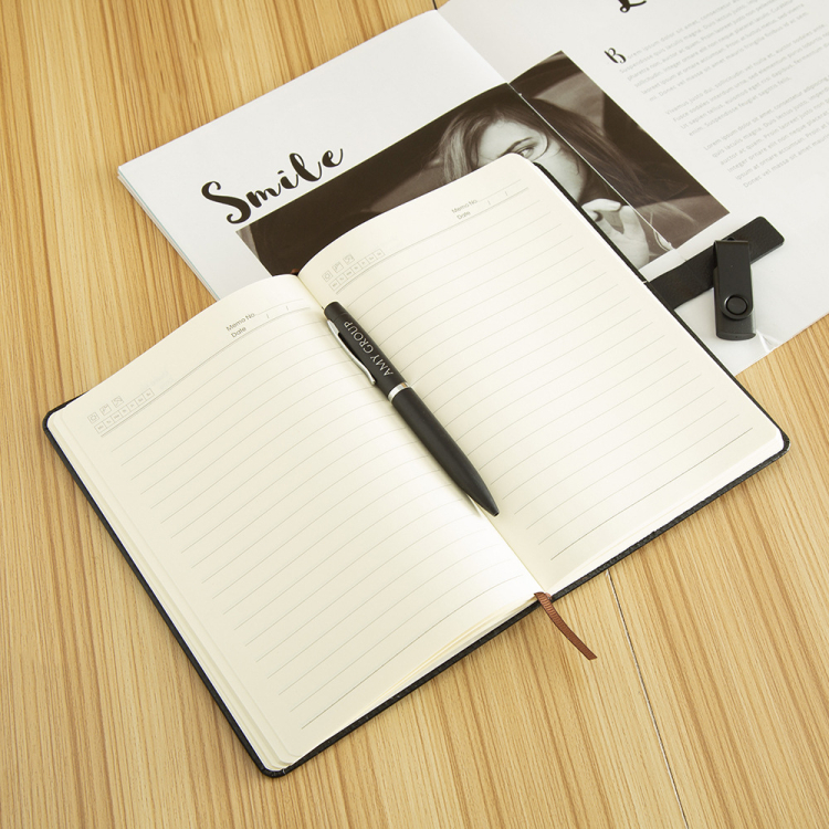 Men Thermal Bottle USB Flash Drive Notebook Business Gift Set